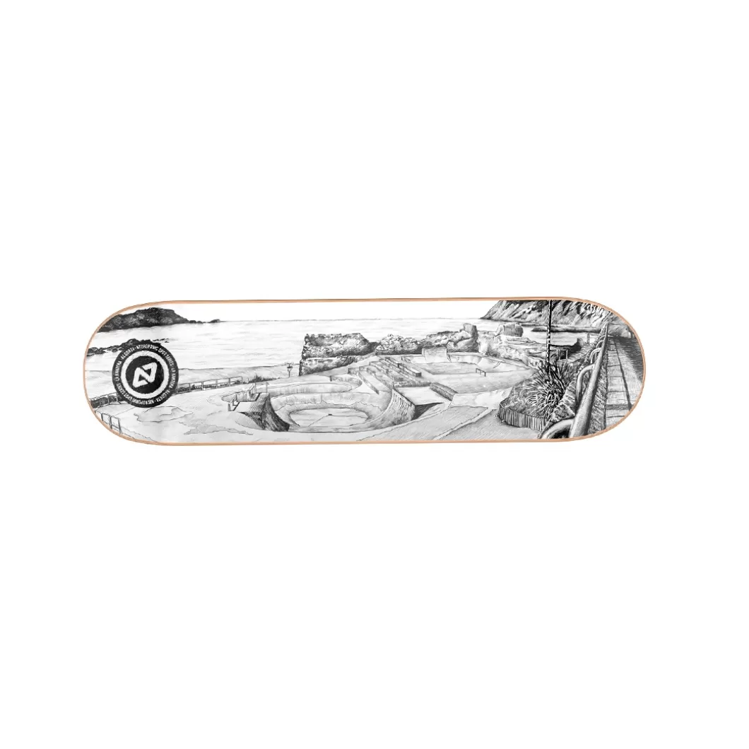 Hydroponic Skate Spot Series | Medida 8,250>Tabla De Skate SPOT SERIES La Kantera